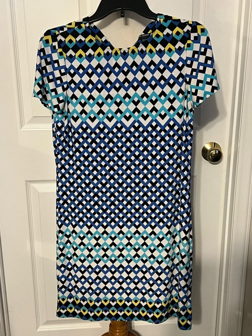 Maggy London Blue Multi Geometric Shift Dress - Picture 1 of 8